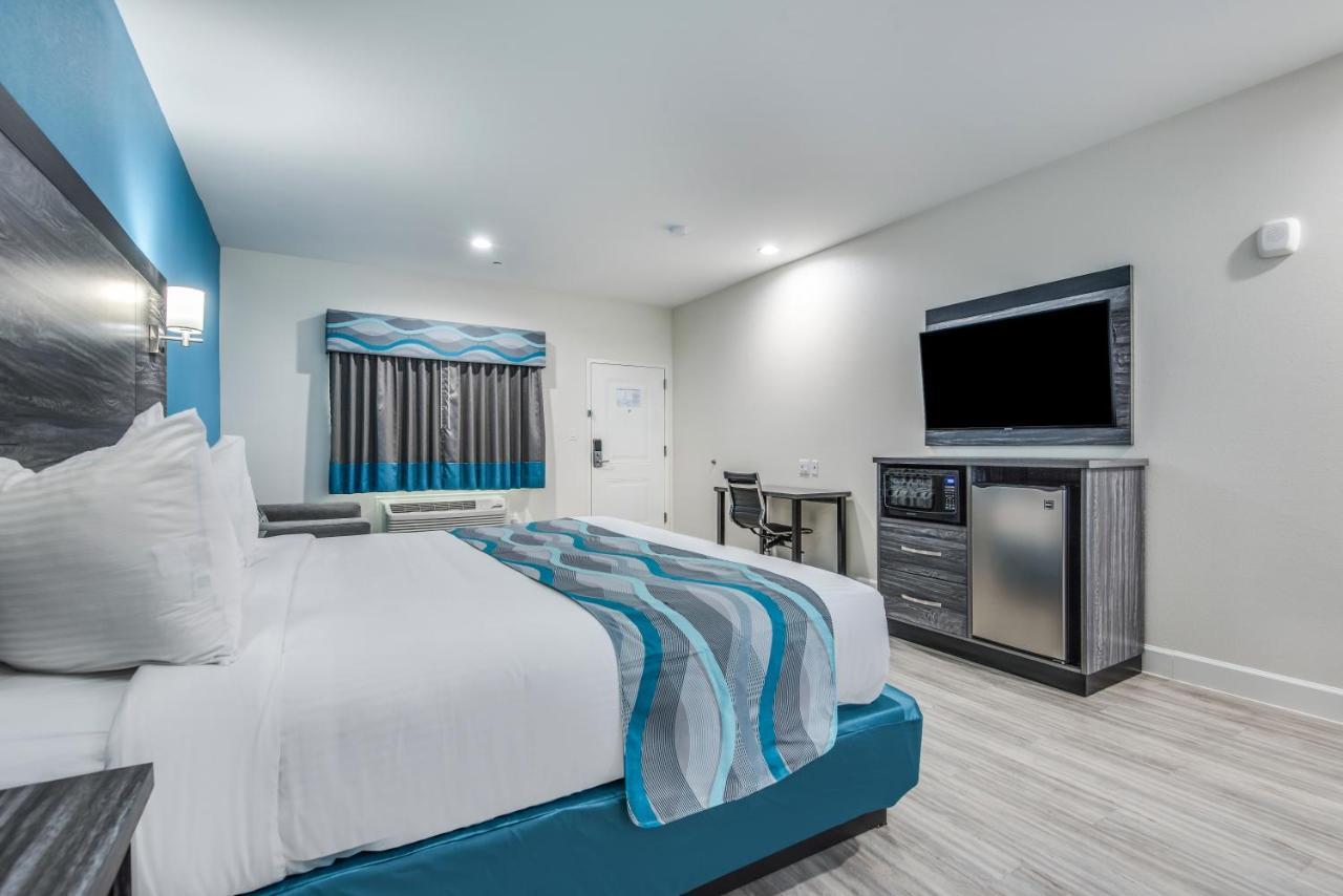 Americas Best Value Inn & Suites Houston At Hwy 6 Exterior foto